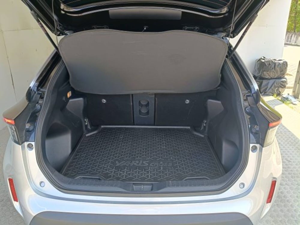 Toyota Yaris Cross usata a Teramo (13)