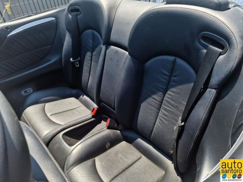 Mercedes-Benz CLK usata a Salerno (16)
