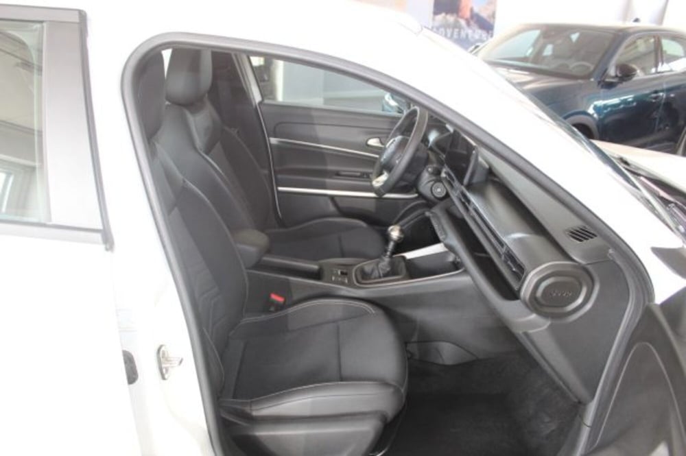 Jeep Avenger usata a Terni (8)