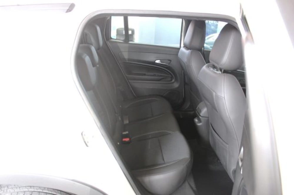 Jeep Avenger usata a Terni (9)