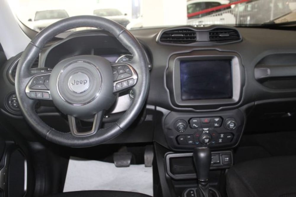 Jeep Renegade usata a Terni (11)