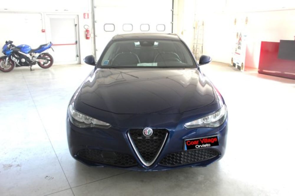Alfa Romeo Giulia usata a Terni (2)