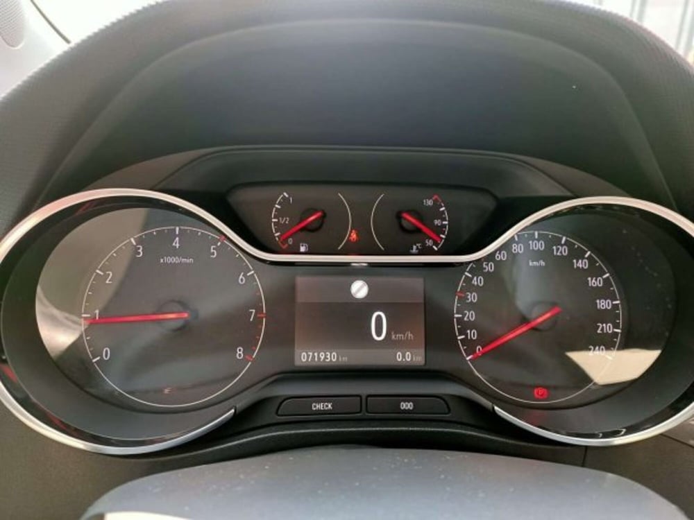 Opel Crossland usata a Firenze (12)
