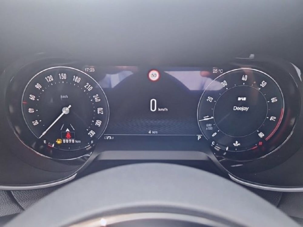 Alfa Romeo Giulia nuova a Monza e Brianza (10)