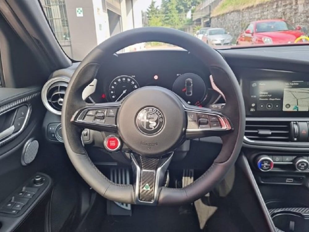 Alfa Romeo Giulia nuova a Monza e Brianza (9)
