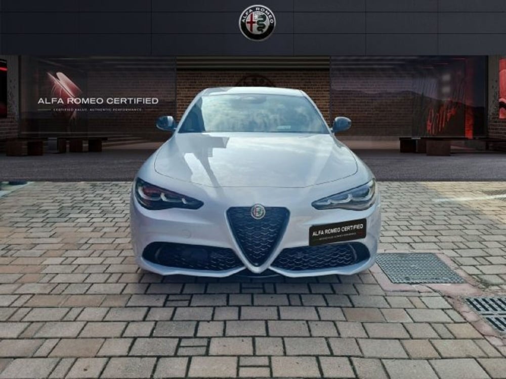 Alfa Romeo Giulia nuova a Monza e Brianza (2)