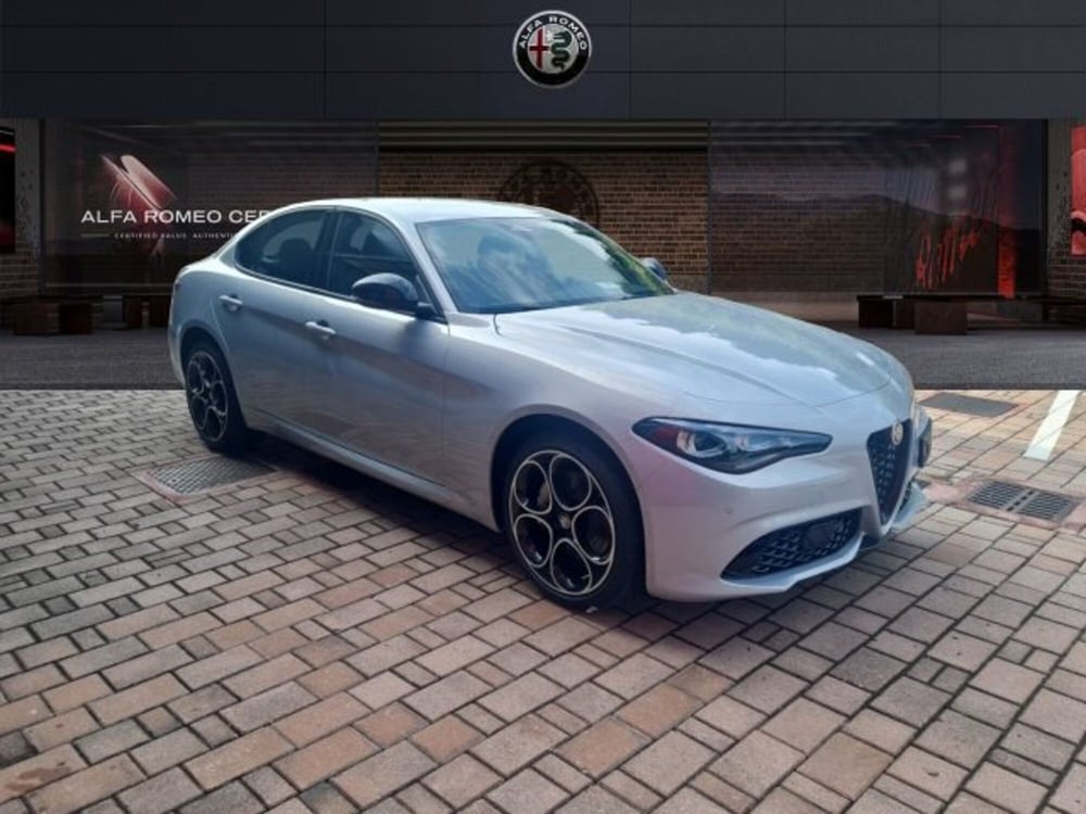 Alfa Romeo Giulia nuova a Monza e Brianza (3)