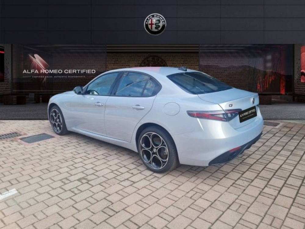 Alfa Romeo Giulia nuova a Monza e Brianza (7)