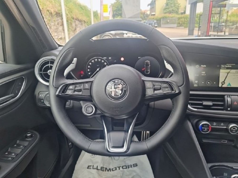Alfa Romeo Giulia nuova a Monza e Brianza (9)