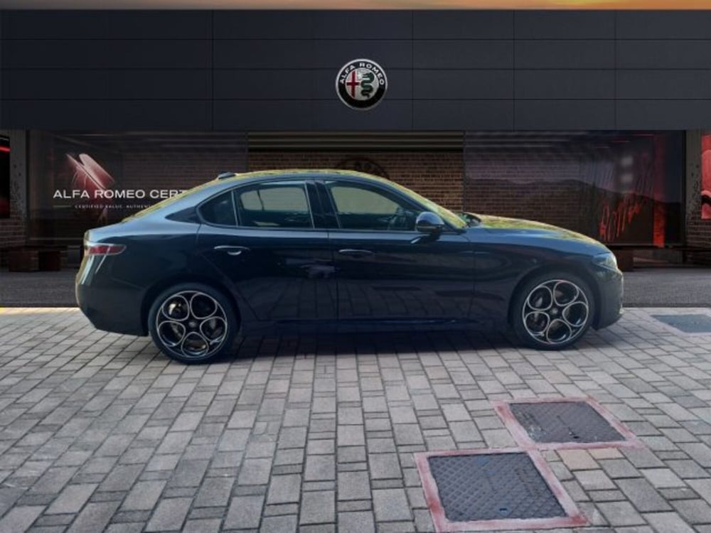Alfa Romeo Giulia nuova a Monza e Brianza (4)