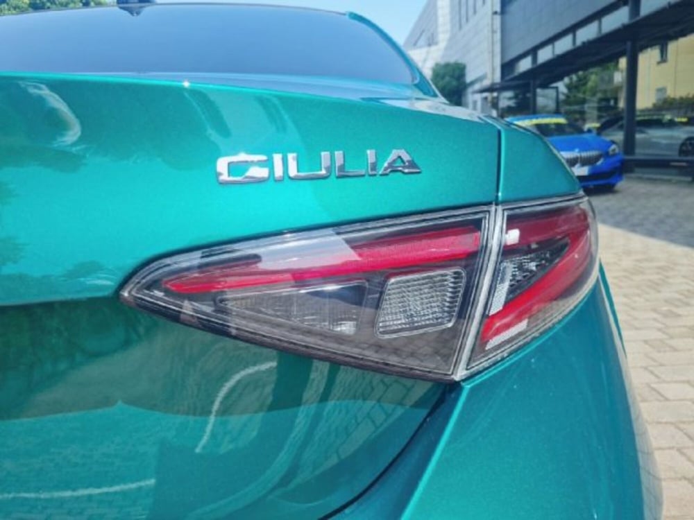 Alfa Romeo Giulia nuova a Monza e Brianza (15)