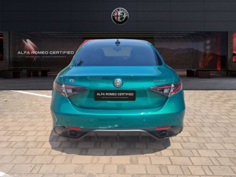 Alfa Romeo Giulia nuova a Monza e Brianza (5)