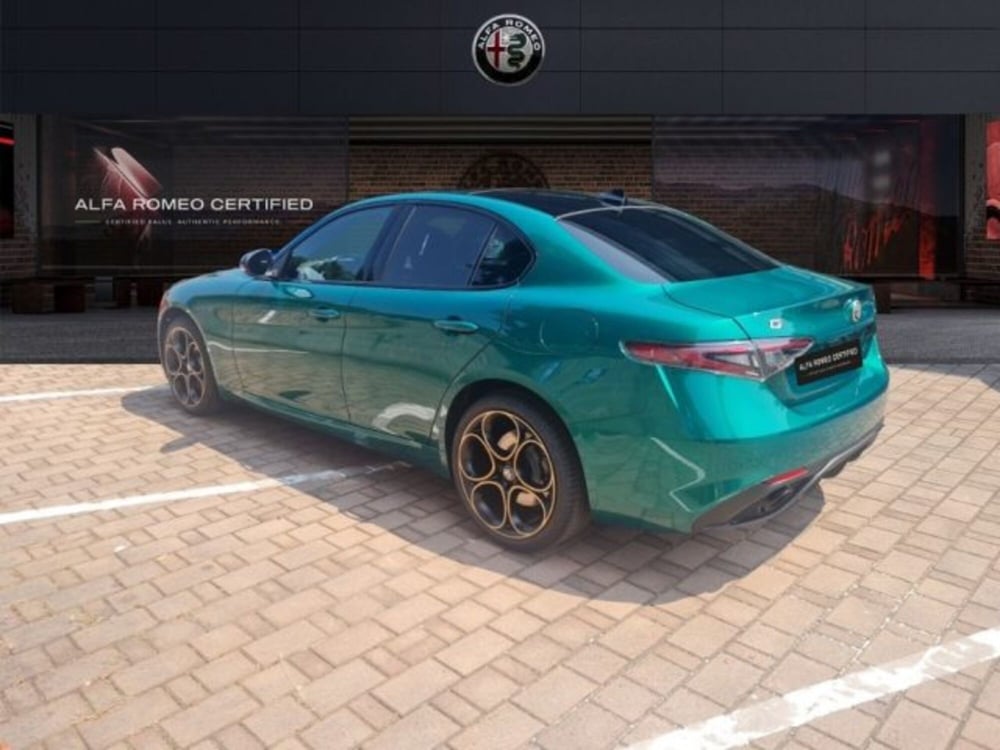 Alfa Romeo Giulia nuova a Monza e Brianza (7)