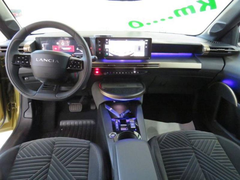 Lancia Ypsilon nuova a Lodi (12)