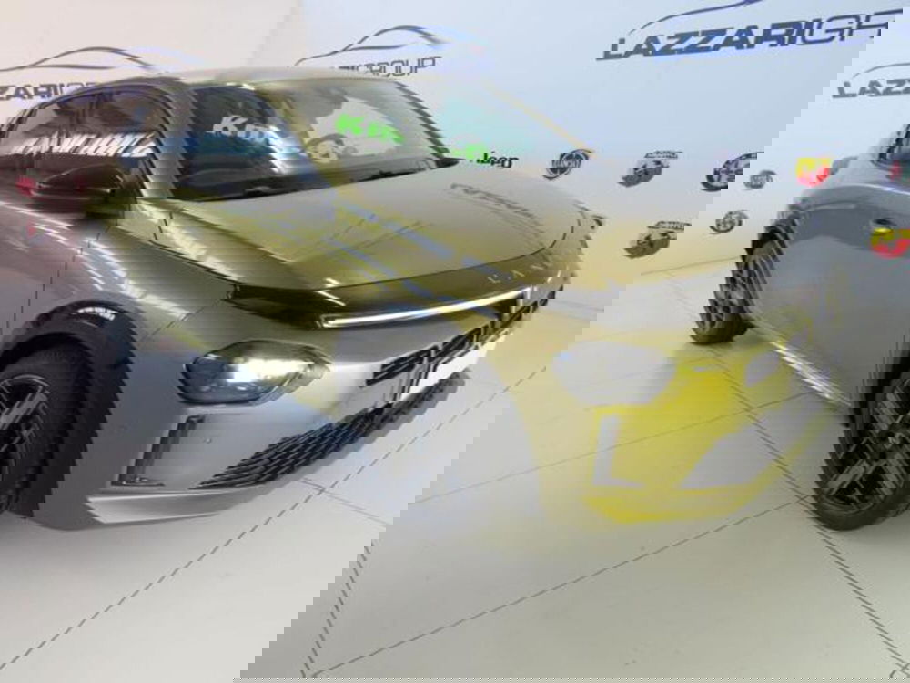 Lancia Ypsilon nuova a Lodi (5)