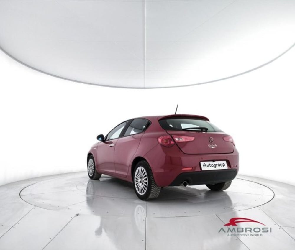 Alfa Romeo Giulietta usata a Perugia (4)