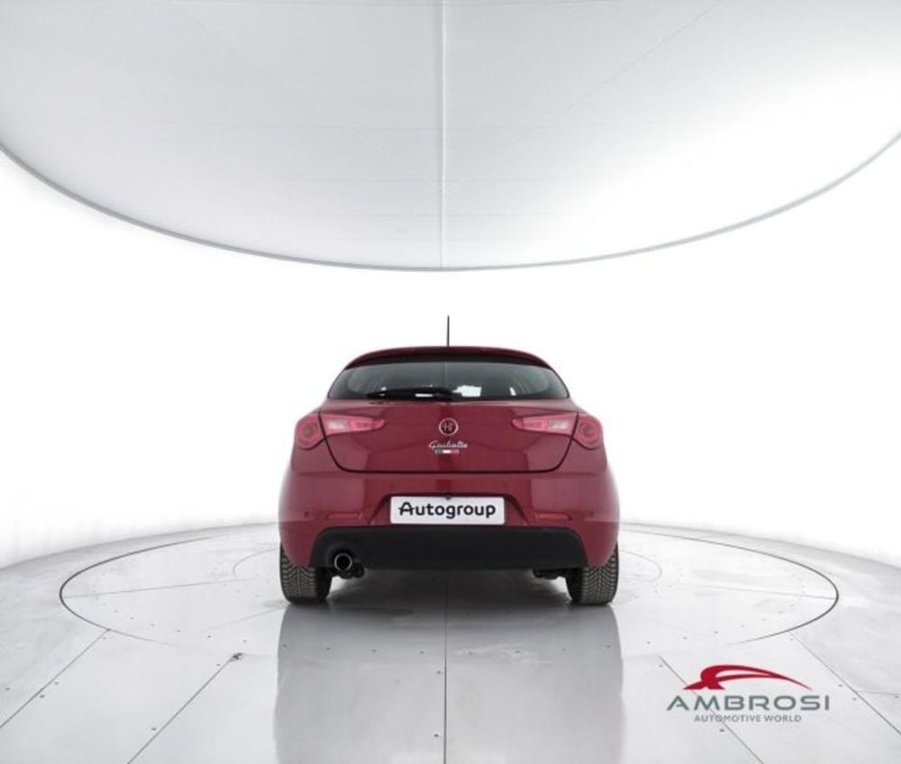 Alfa Romeo Giulietta usata a Perugia (6)