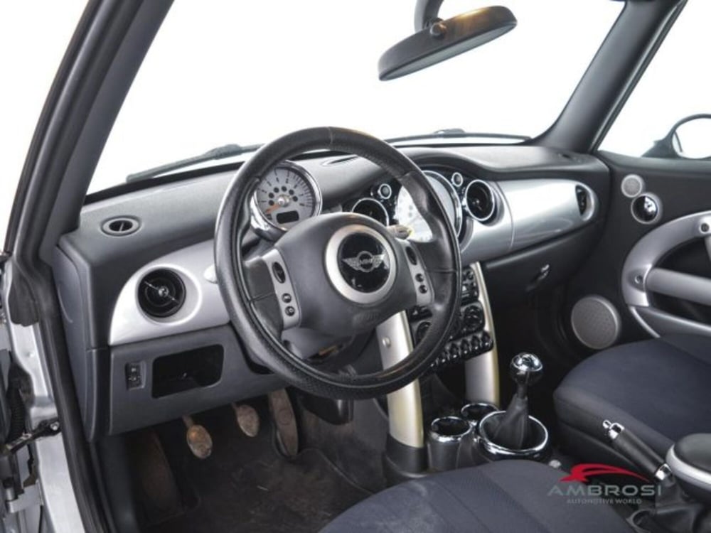 MINI Mini Cabrio usata a Perugia (8)