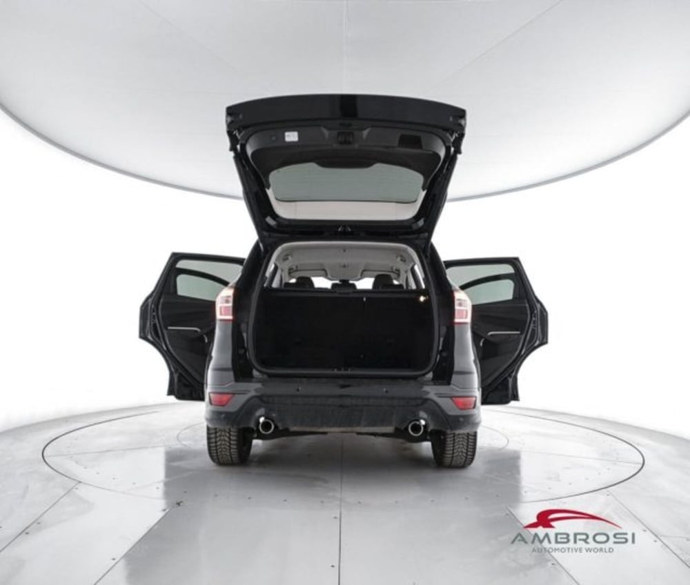 Ford Kuga usata a Perugia (7)