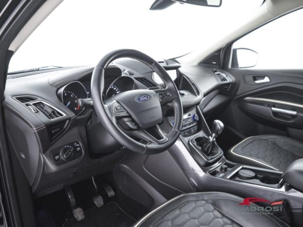 Ford Kuga usata a Perugia (8)