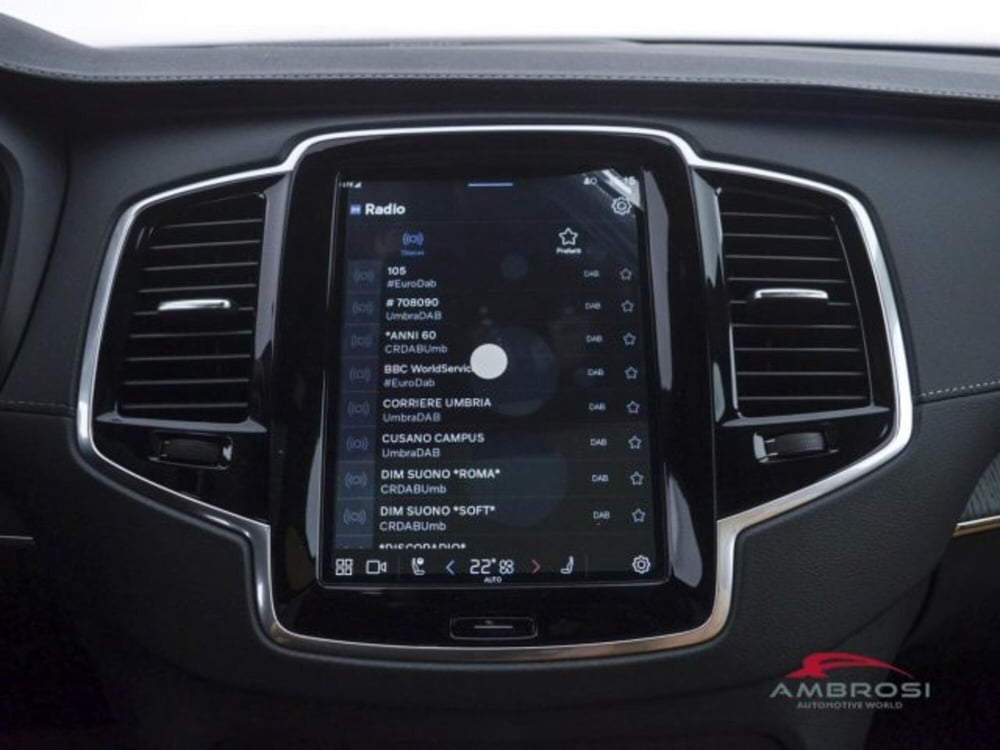 Volvo XC90 nuova a Perugia (15)
