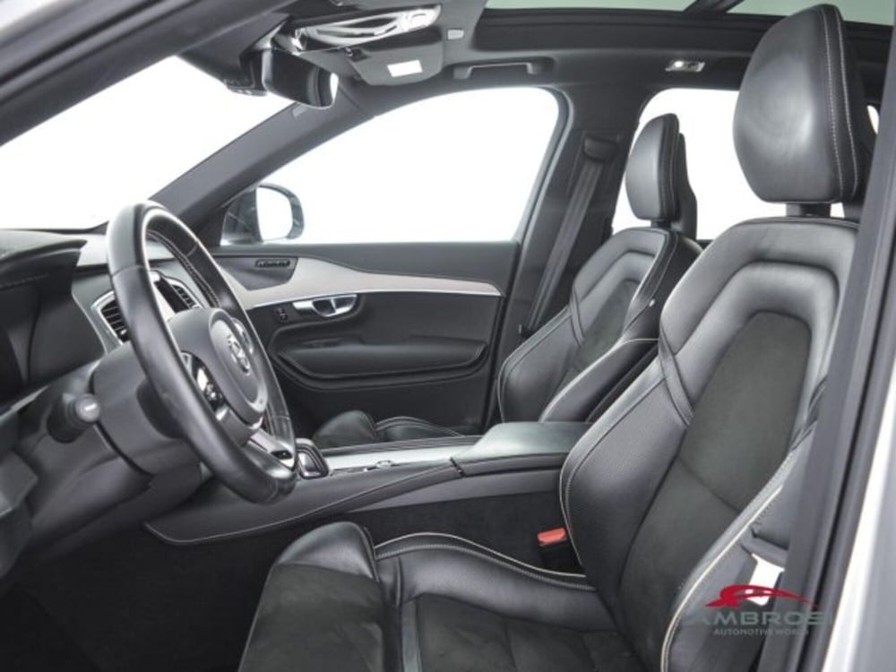 Volvo XC90 usata a Perugia (9)