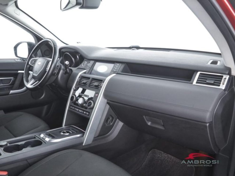 Land Rover Discovery Sport usata a Perugia (12)