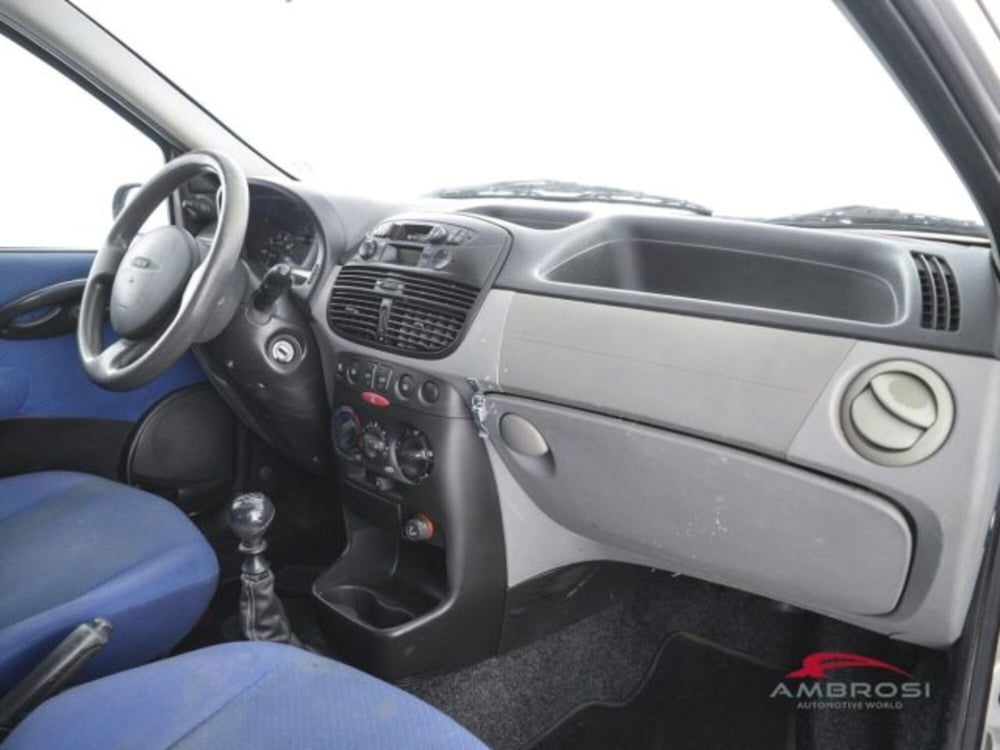 Fiat Punto Classic usata a Perugia (12)
