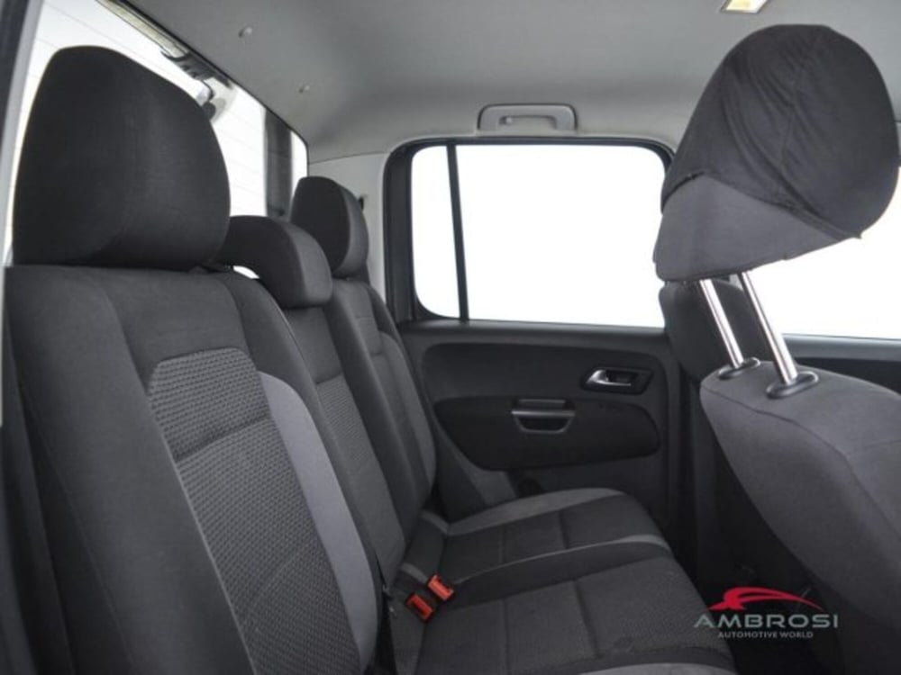 Volkswagen Veicoli Commerciali Amarok usata a Perugia (11)