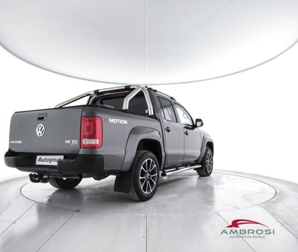 Volkswagen Veicoli Commerciali Amarok usata a Perugia (3)