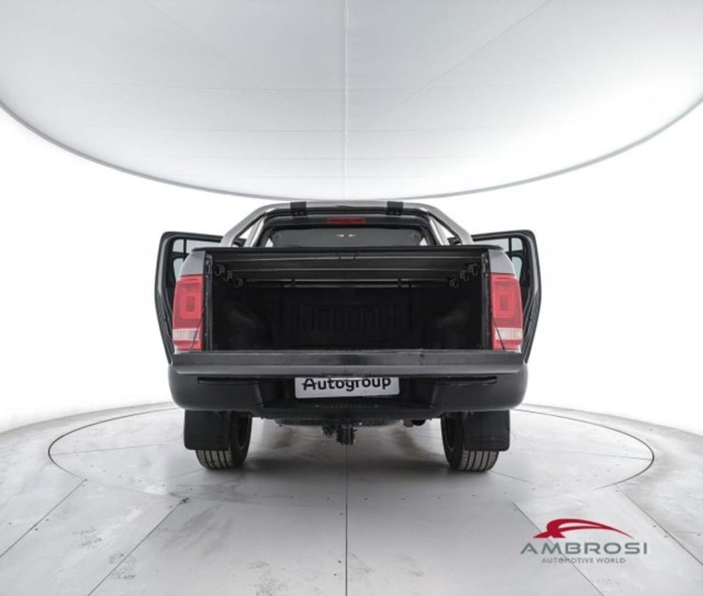 Volkswagen Veicoli Commerciali Amarok usata a Perugia (7)