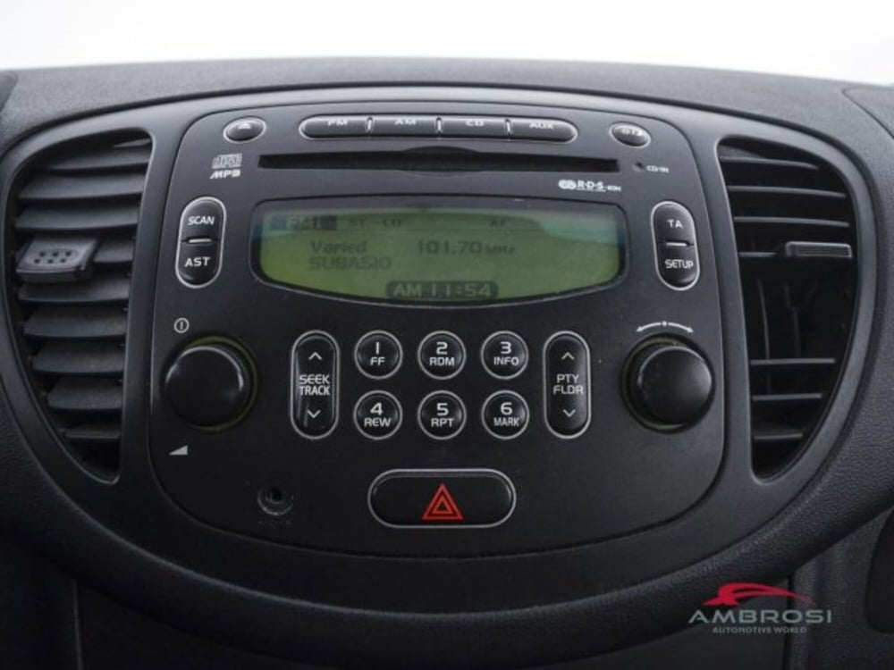 Hyundai i10 usata a Perugia (14)