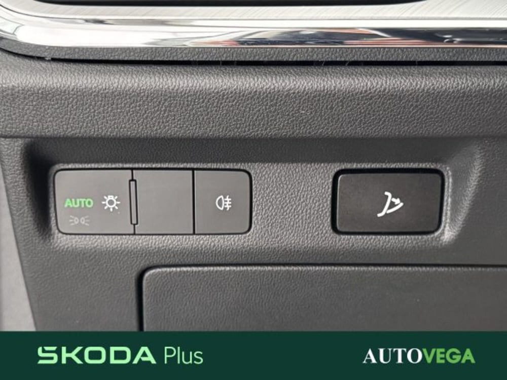 Skoda Enyaq usata a Vicenza (12)