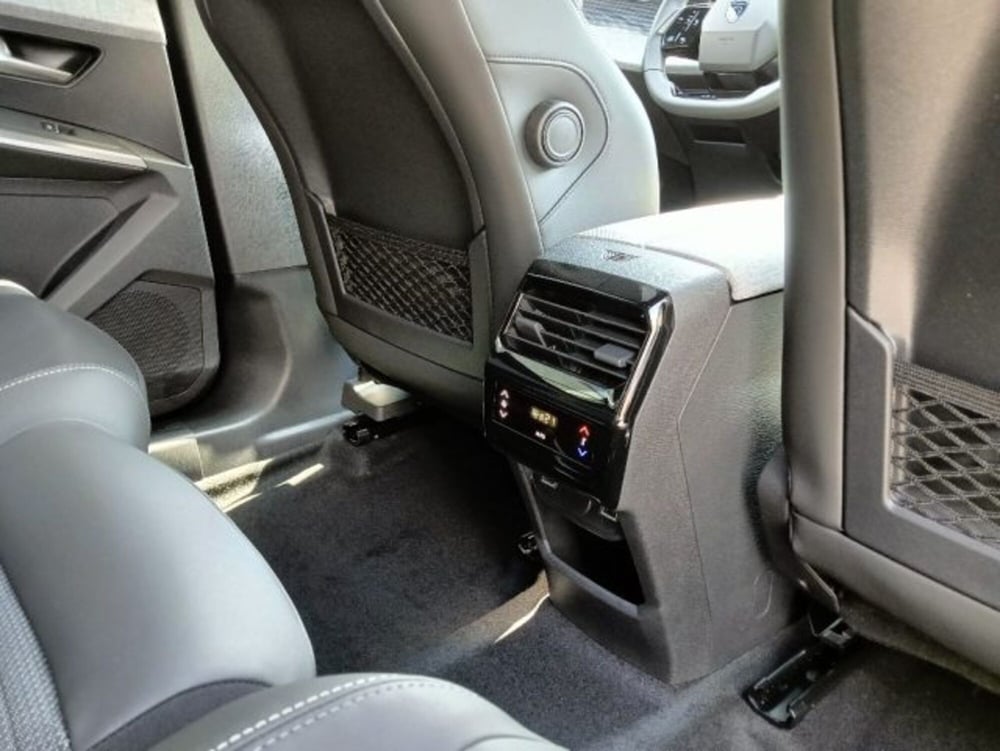 Peugeot 5008 nuova a Brescia (20)