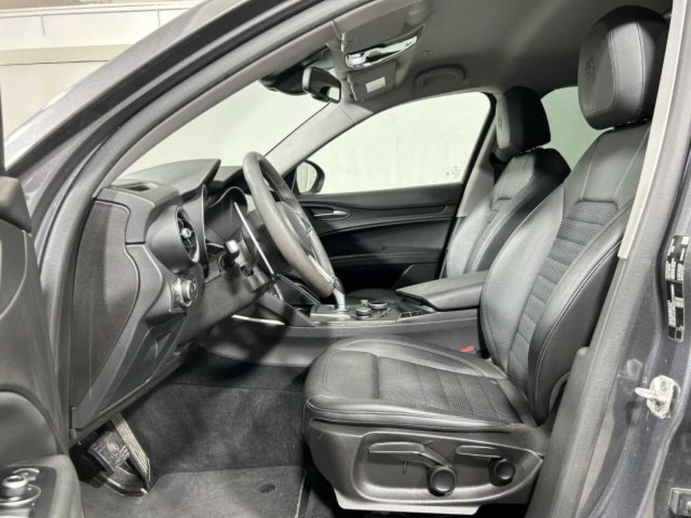 Alfa Romeo Stelvio usata a Sondrio (10)