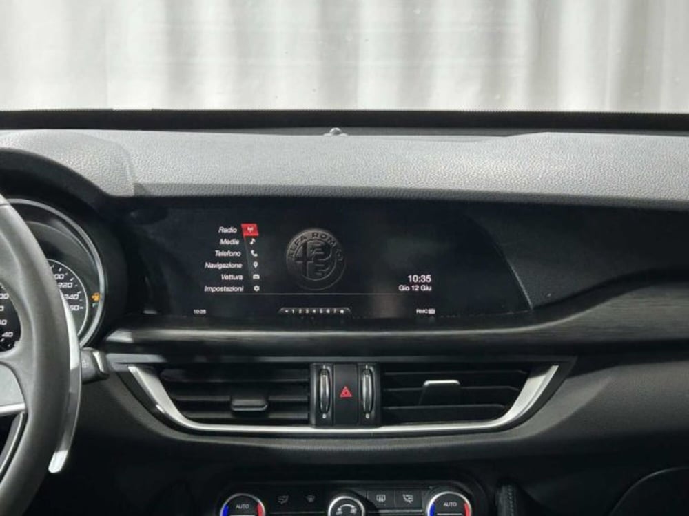 Alfa Romeo Stelvio usata a Sondrio (18)
