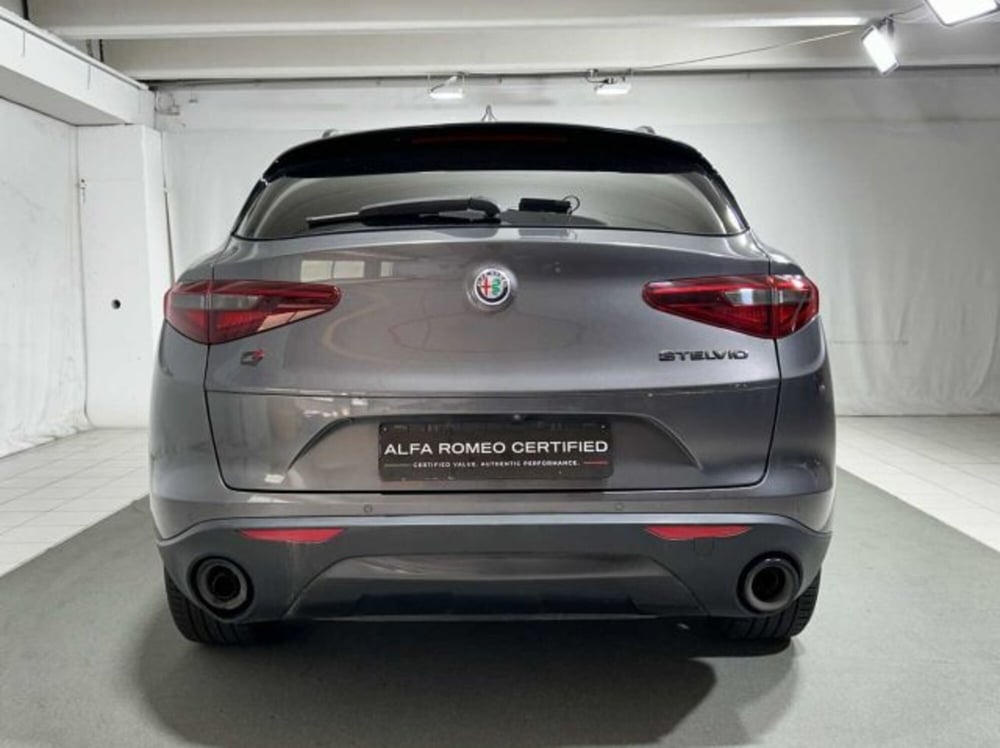 Alfa Romeo Stelvio usata a Sondrio (4)