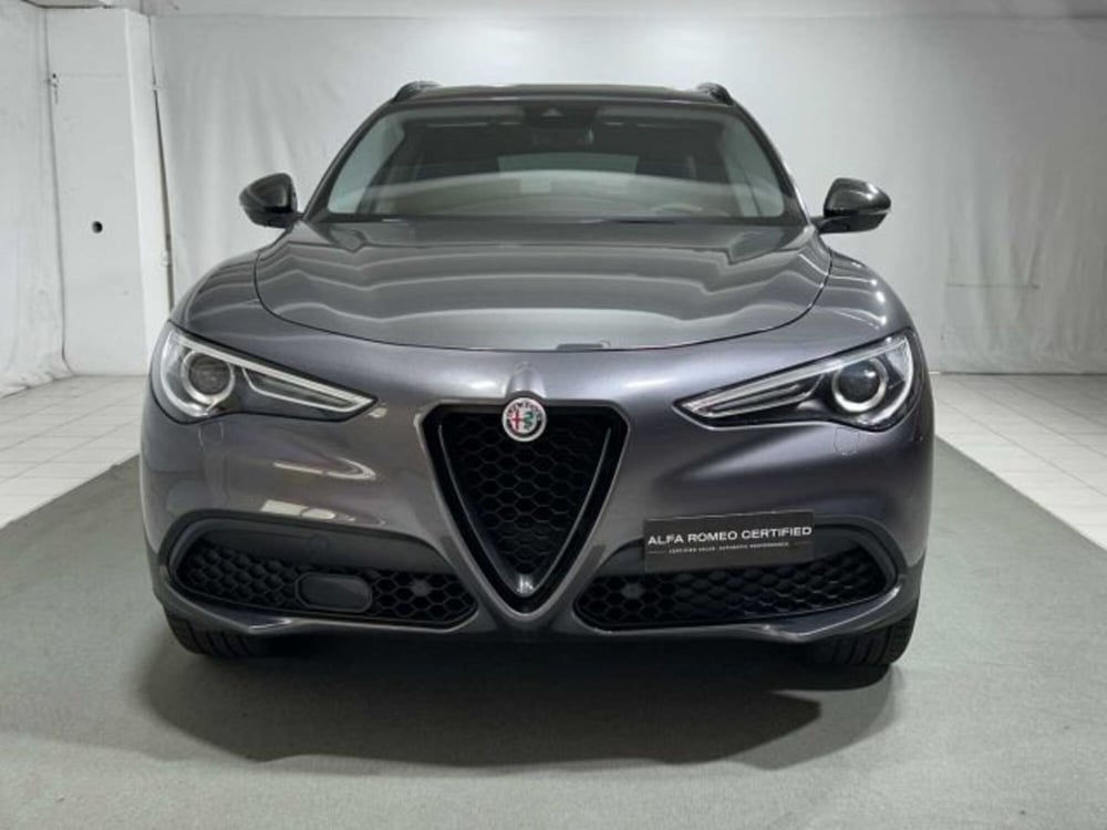 Alfa Romeo Stelvio usata a Sondrio (8)