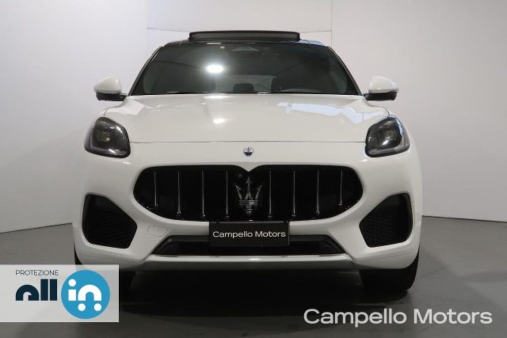 Maserati Grecale usata a Venezia (2)