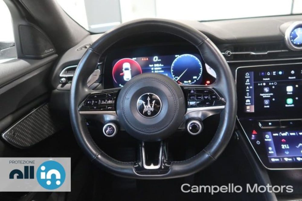 Maserati Grecale usata a Venezia (8)