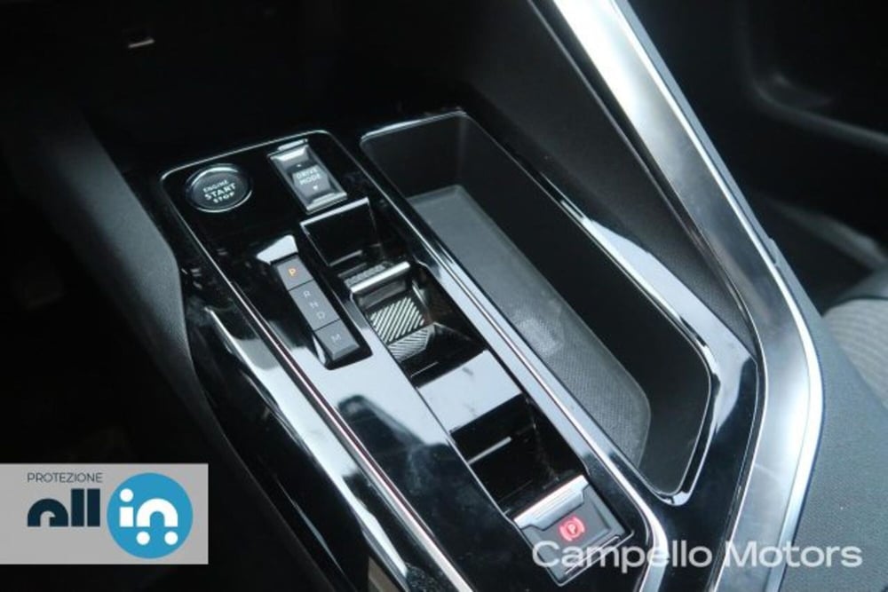 Peugeot 5008 usata a Venezia (13)
