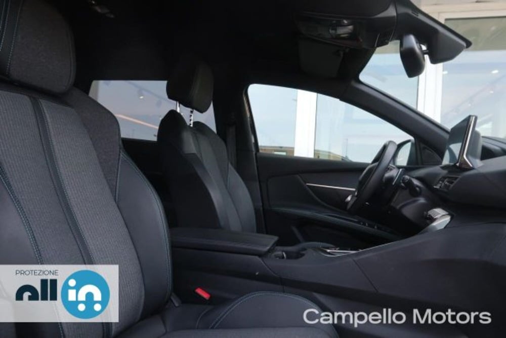 Peugeot 5008 usata a Venezia (5)