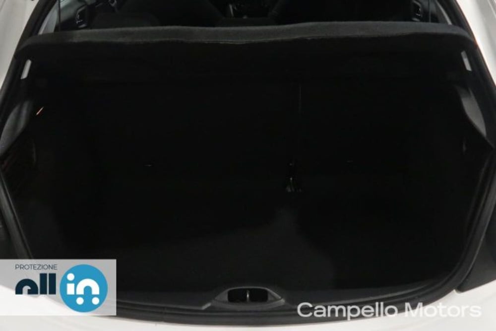 Peugeot 208 usata a Venezia (16)