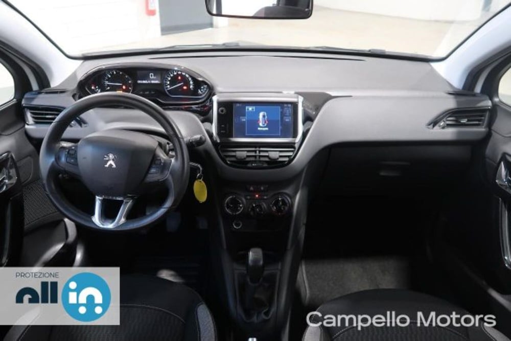 Peugeot 208 usata a Venezia (7)