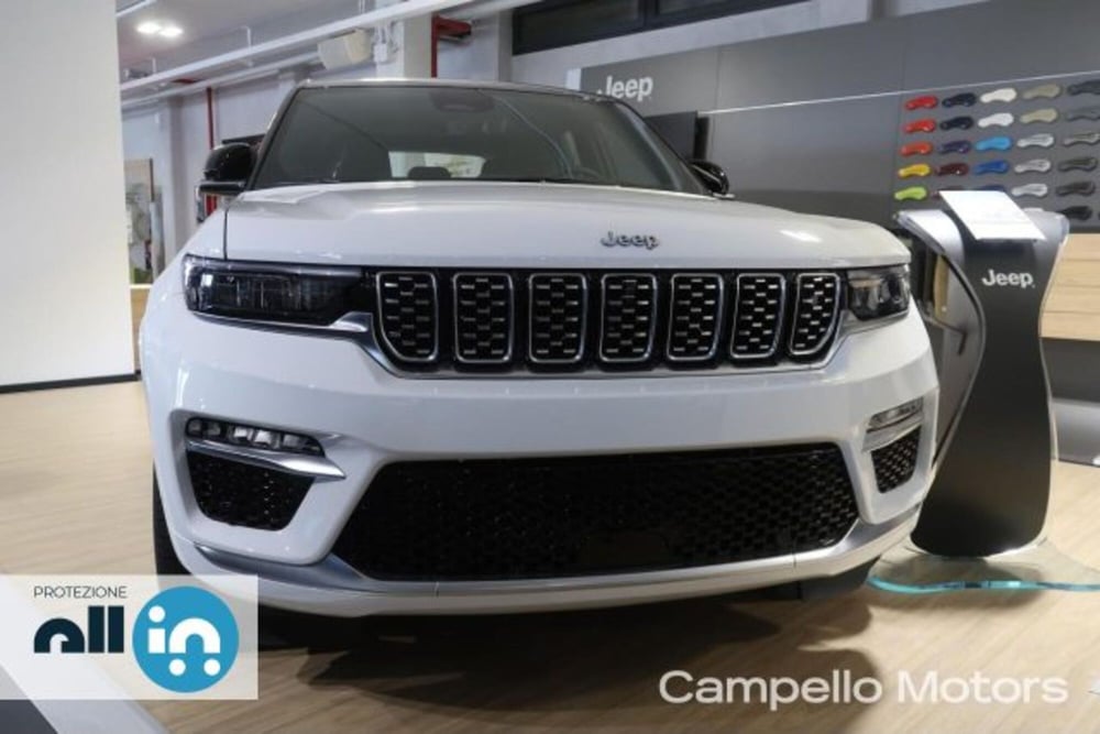 Jeep Grand Cherokee nuova a Venezia (2)