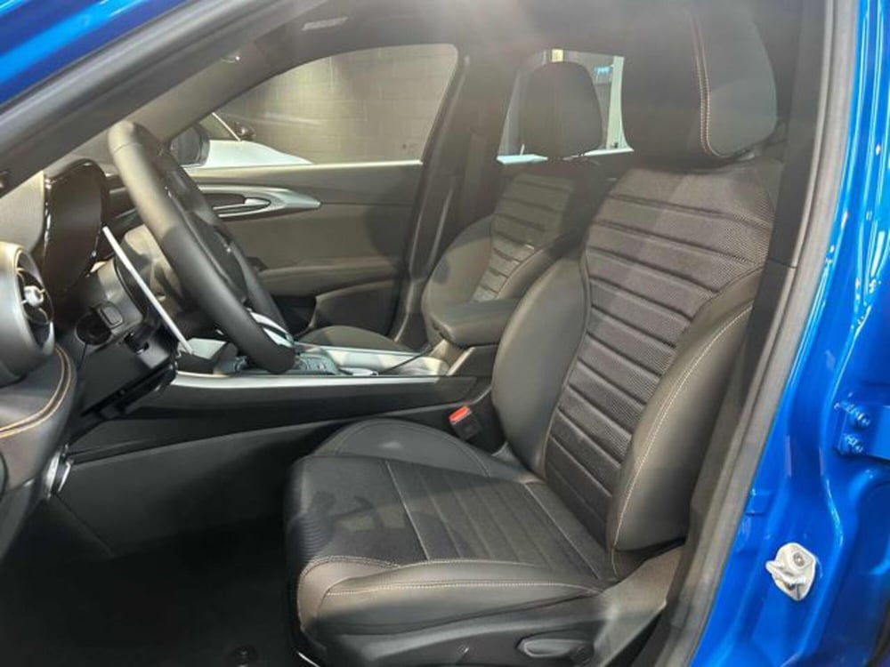 Alfa Romeo Tonale nuova a Vercelli (10)