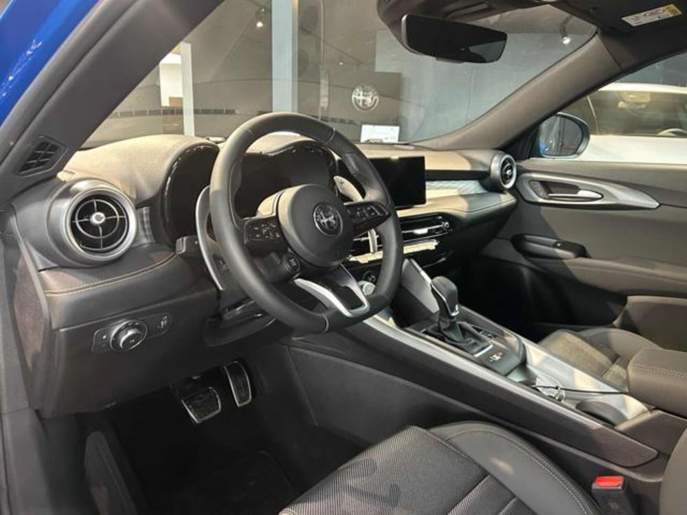 Alfa Romeo Tonale nuova a Vercelli (11)