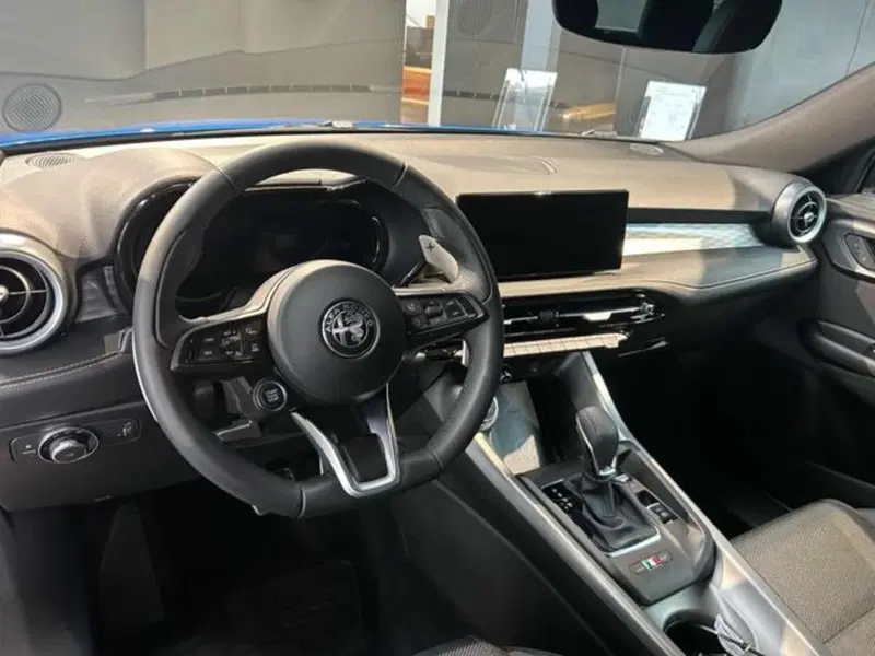 Alfa Romeo Tonale nuova a Vercelli (16)