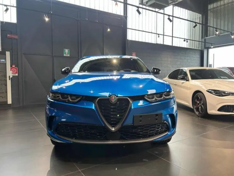 Alfa Romeo Tonale nuova a Vercelli (2)