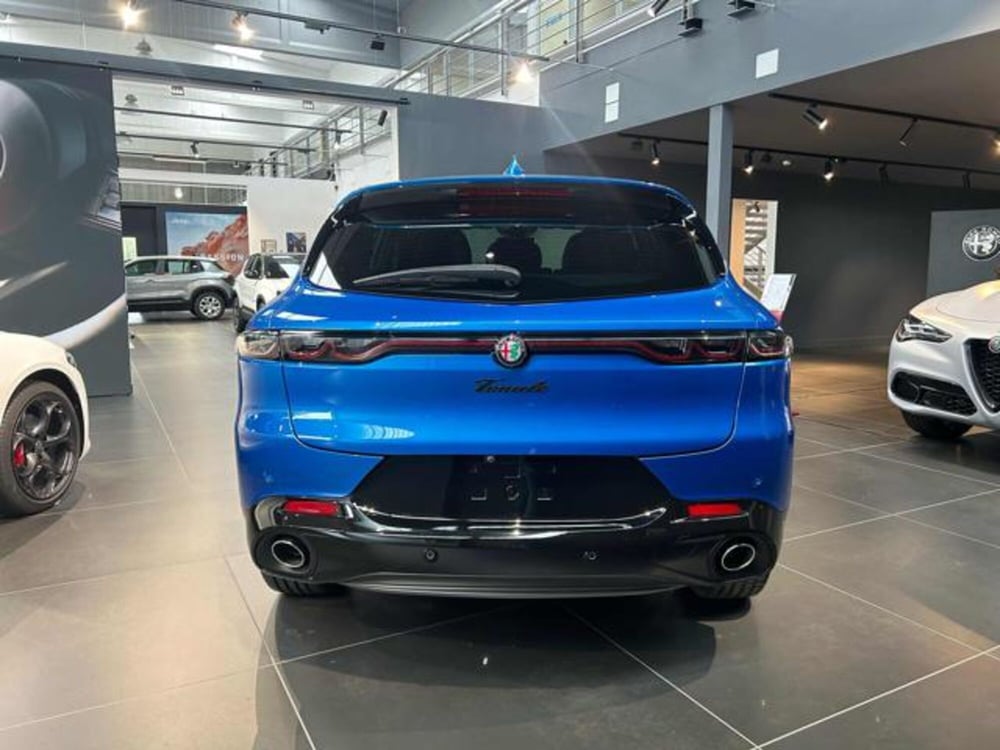 Alfa Romeo Tonale nuova a Vercelli (4)